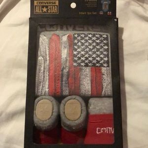 New converse infant 3 pcs set 0-6 months